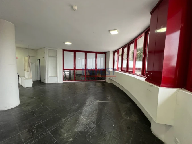 Loja para Venda em Cedofeita, Santo Ildefonso, Sé, Miragaia, São Nicolau e Vitória Foto 12