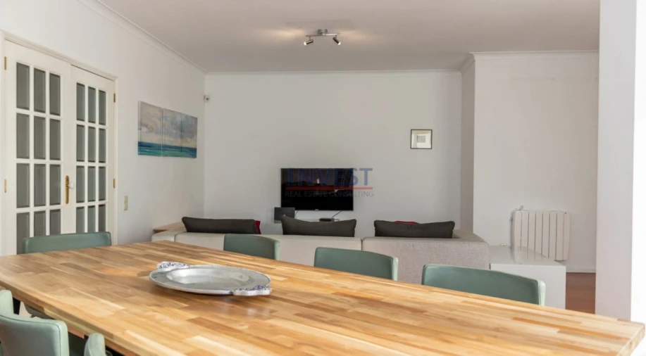 Apartamento T4 para Venda em Campanhã Foto 2