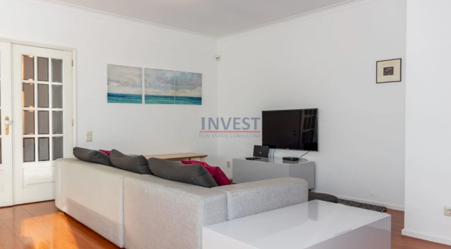 Apartamento T4 para Venda em Campanhã Foto 6