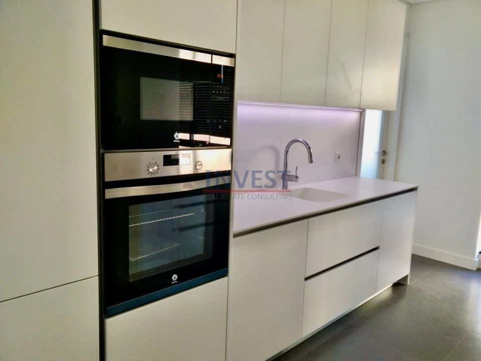 Apartamento T4 para Venda em Cedofeita, Santo Ildefonso, Sé, Miragaia, São Nicolau e Vitória Foto 6