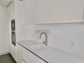 Apartamento T4 para Venda em Cedofeita, Santo Ildefonso, Sé, Miragaia, São Nicolau e Vitória