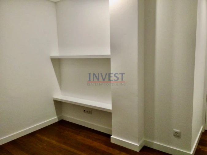 Apartamento T4 para Venda em Cedofeita, Santo Ildefonso, Sé, Miragaia, São Nicolau e Vitória Foto 17