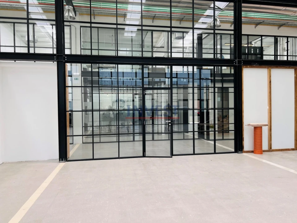 Escritório para Arrendamento em São Mamede de Infesta e Senhora da Hora Foto 1