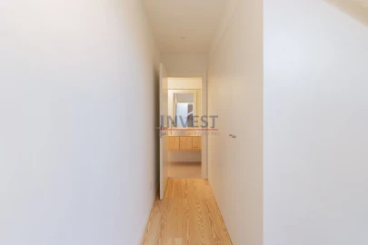 Apartamento T3 para Venda em Lordelo do Ouro e Massarelos