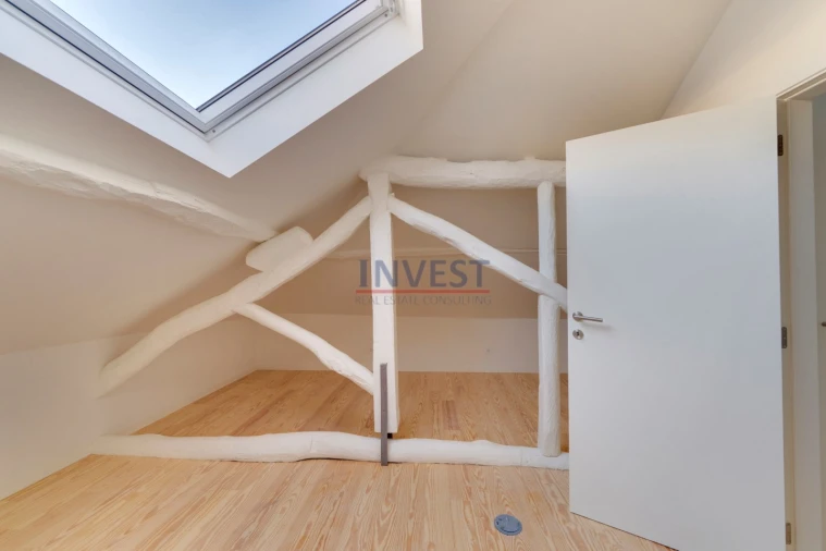 Apartamento T3 para Venda em Lordelo do Ouro e Massarelos Foto 19