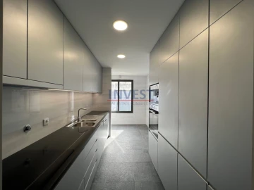 Apartamento T3 para Venda em Cedofeita, Santo Ildefonso, Sé, Miragaia, São Nicolau e Vitória