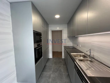 Apartamento T3 para Venda em Cedofeita, Santo Ildefonso, Sé, Miragaia, São Nicolau e Vitória