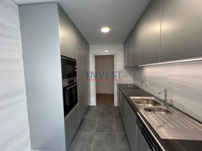 Apartamento T3 para Venda em Cedofeita, Santo Ildefonso, Sé, Miragaia, São Nicolau e Vitória Foto 7