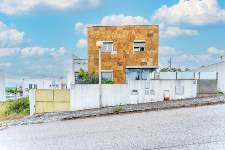 Moradia T3 para Venda em Famalicão Foto 36