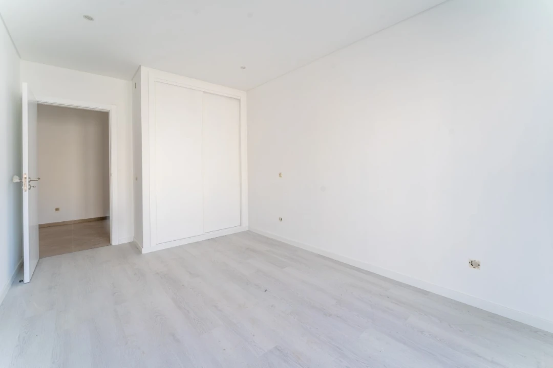 Apartamento T3 para Venda em Nazare Foto 15