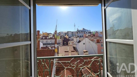 Apartamento T5 para Venda em Misericórdia