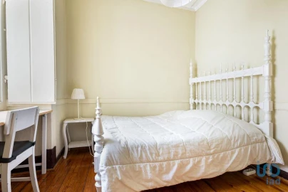 Apartamento T5 para Venda em Misericórdia