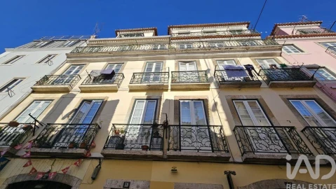 Apartamento T5 para Venda em Misericórdia