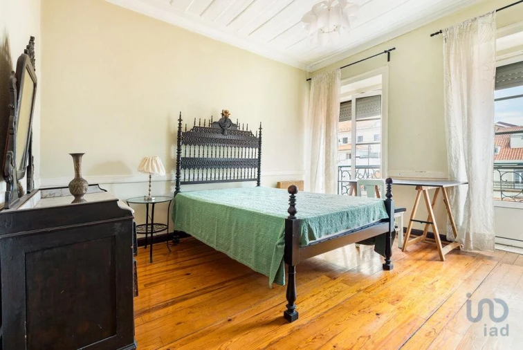 Apartamento T5 para Venda em Misericórdia Foto 3