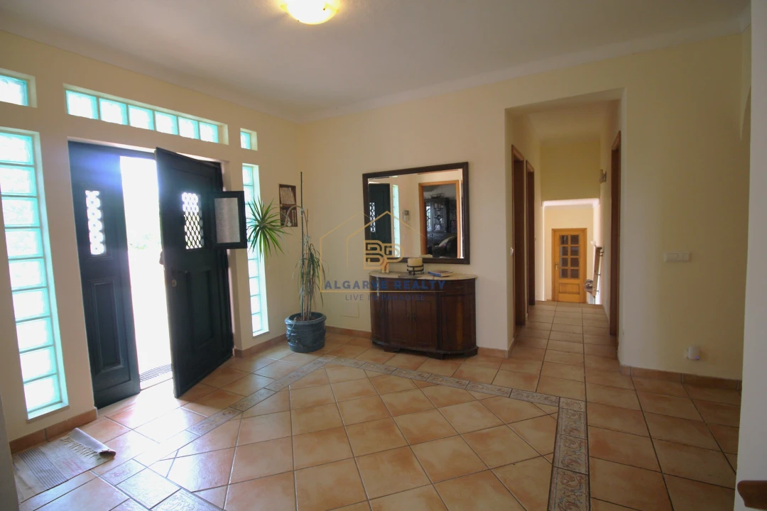 Negócio para Venda em Estômbar e Parchal Foto 15