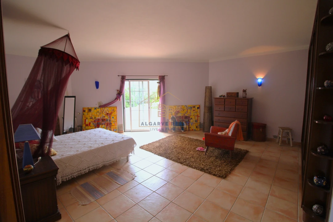 Negócio para Venda em Estômbar e Parchal Foto 31