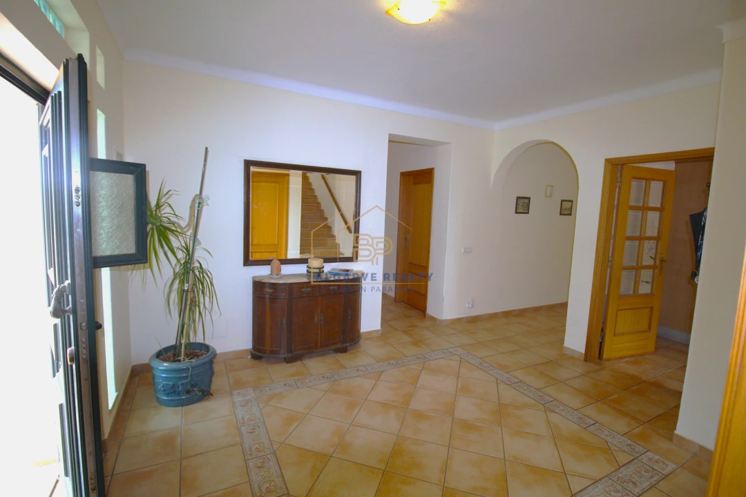 Negócio para Venda em Estômbar e Parchal Foto 17