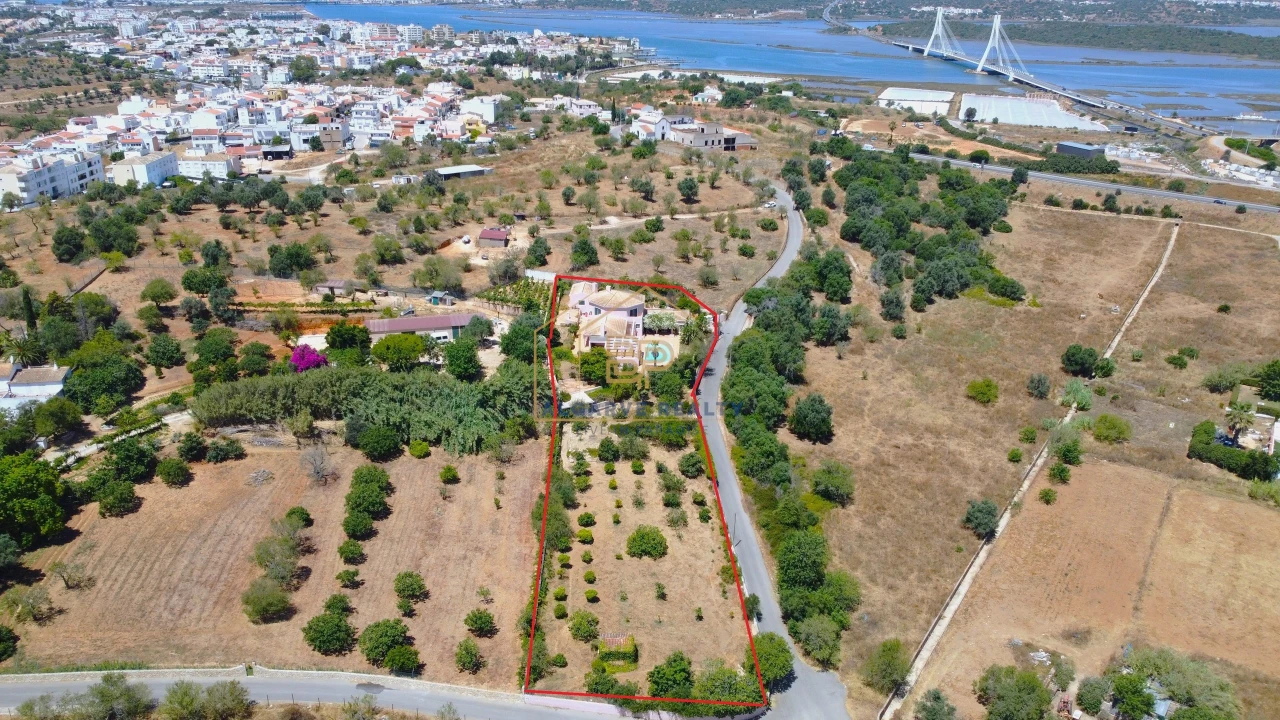 Negócio para Venda em Estômbar e Parchal Foto 6