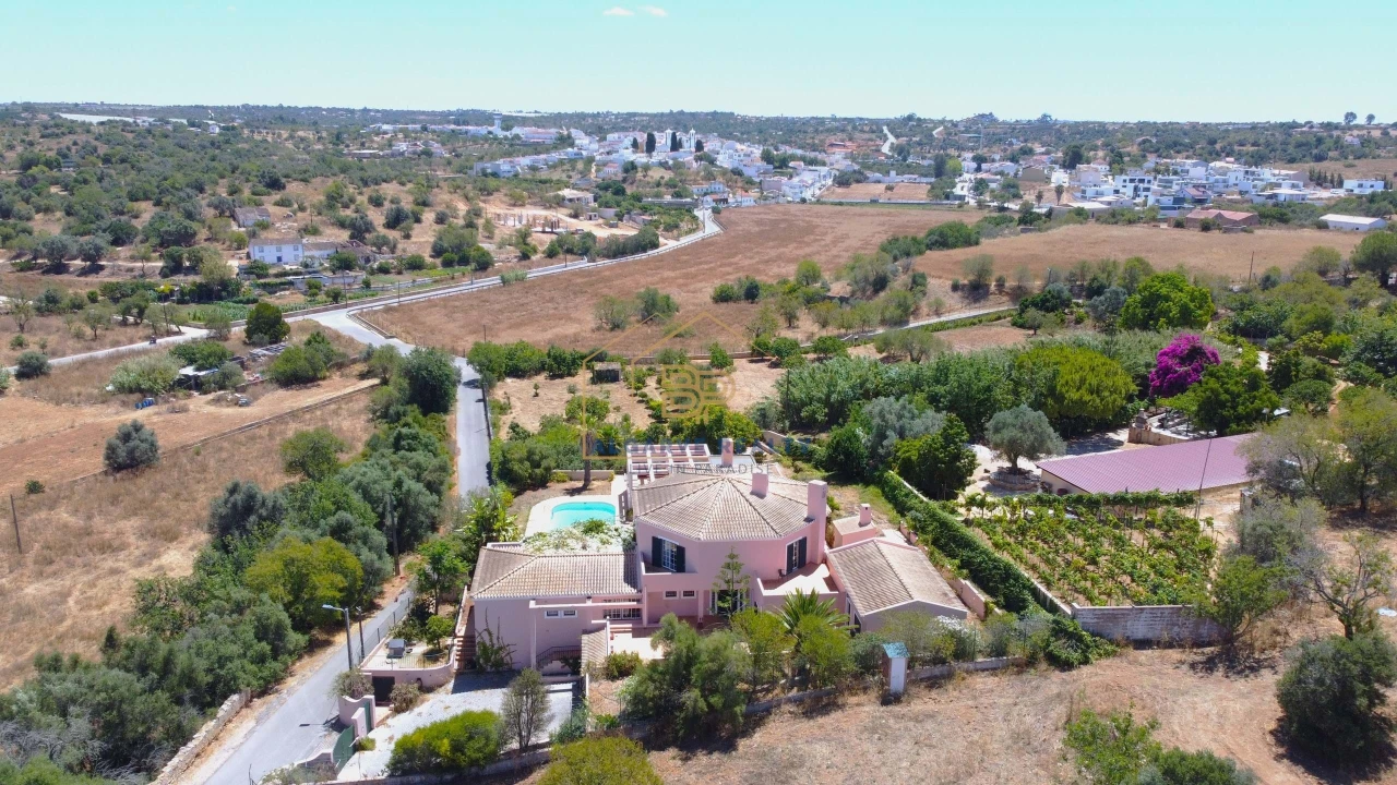Negócio para Venda em Estômbar e Parchal Foto 57