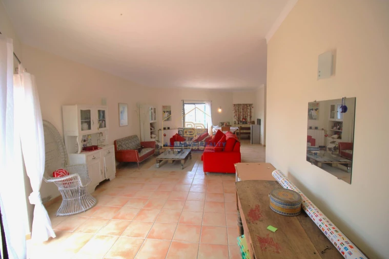 Negócio para Venda em Estômbar e Parchal Foto 25