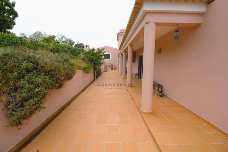 Negócio para Venda em Estômbar e Parchal Foto 47