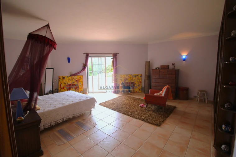 Negócio para Venda em Estômbar e Parchal Foto 31