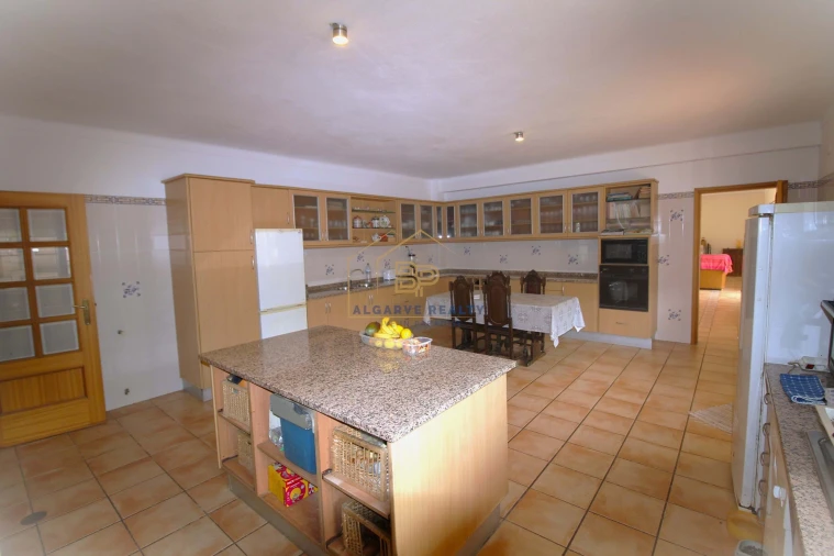 Negócio para Venda em Estômbar e Parchal Foto 41