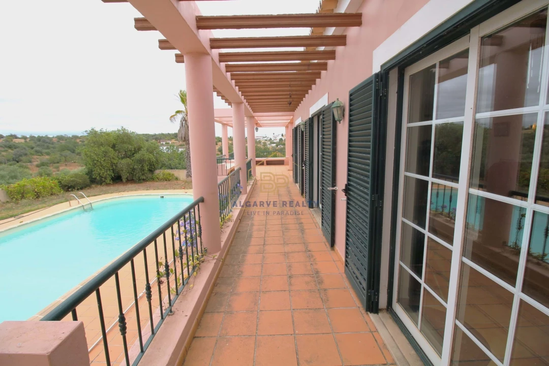 Negócio para Venda em Estômbar e Parchal Foto 44