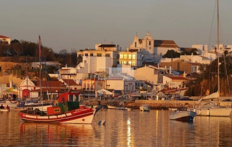 Apartamento T2 para Venda em Alvor Foto 9