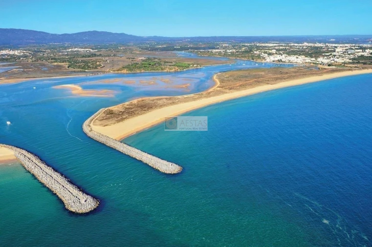 Apartamento T2 para Venda em Alvor Foto 8