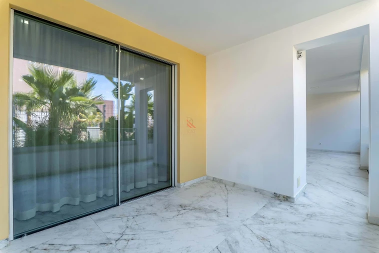 Apartamento T2 para Venda em Lagos (São Sebastião e Santa Maria) Foto 13