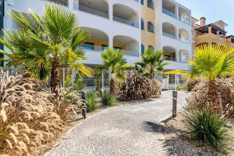 Apartamento T2 para Venda em Lagos (São Sebastião e Santa Maria) Foto 17