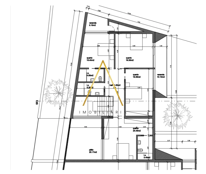 Moradia T4 para Venda em Orgens Foto 16
