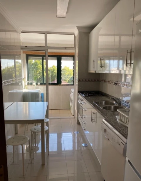 Apartamento T1 para Venda em Paranhos