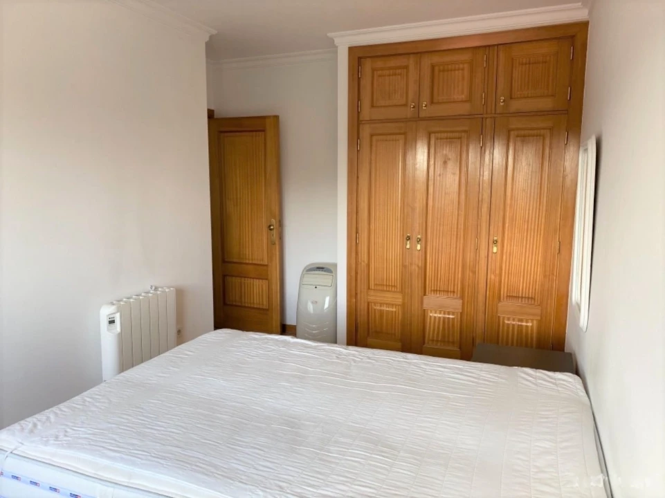 Apartamento T1 para Venda em Paranhos Foto 6