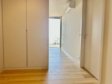 Moradia T3 para Venda em Santa Marinha e São Pedro da Afurada