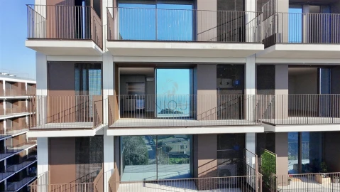Moradia T3 para Venda em Santa Marinha e São Pedro da Afurada