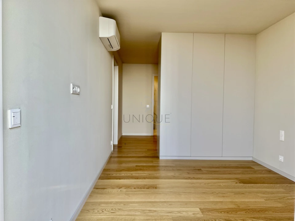 Moradia T3 para Venda em Santa Marinha e São Pedro da Afurada Foto 24