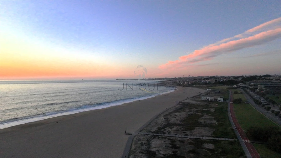 Moradia T3 para Venda em Santa Marinha e São Pedro da Afurada Foto 27