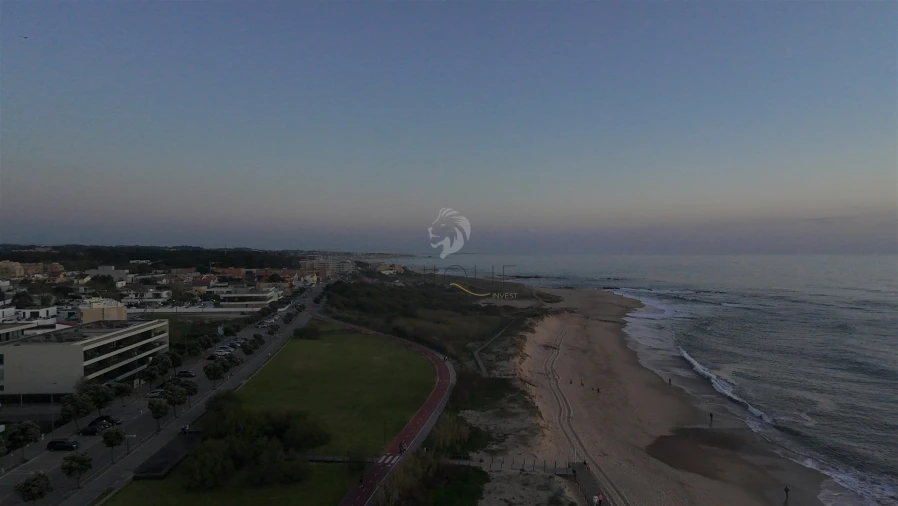 Moradia T3 para Venda em Santa Marinha e São Pedro da Afurada Foto 29