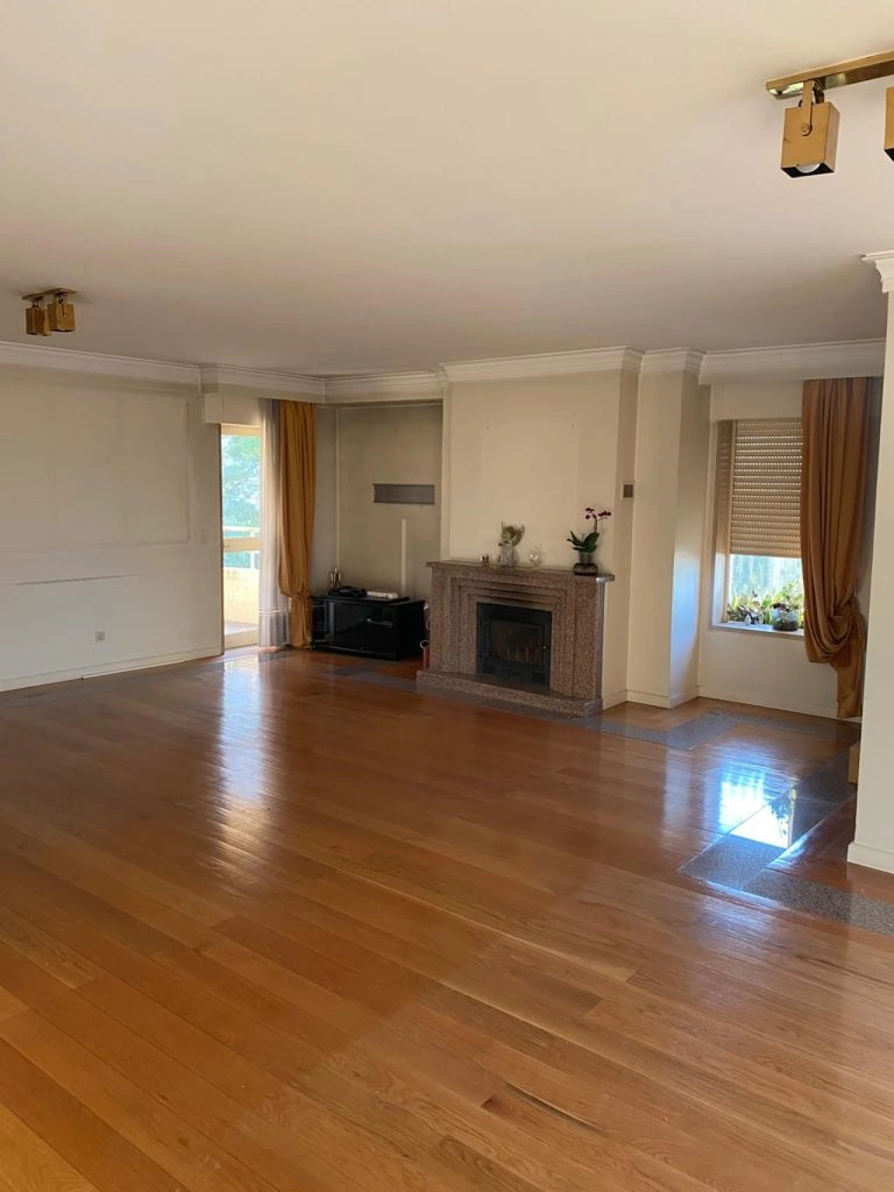 Apartamento T4 para Venda em Santa Marinha e São Pedro da Afurada Foto 2