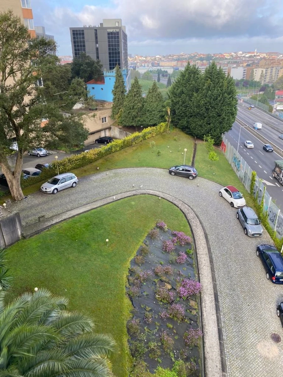 Apartamento T4 para Venda em Santa Marinha e São Pedro da Afurada Foto 25
