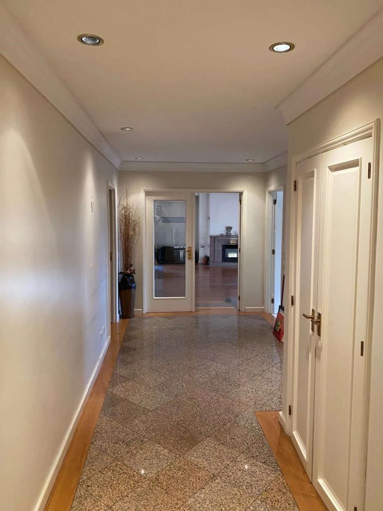 Apartamento T4 para Venda em Santa Marinha e São Pedro da Afurada Foto 9