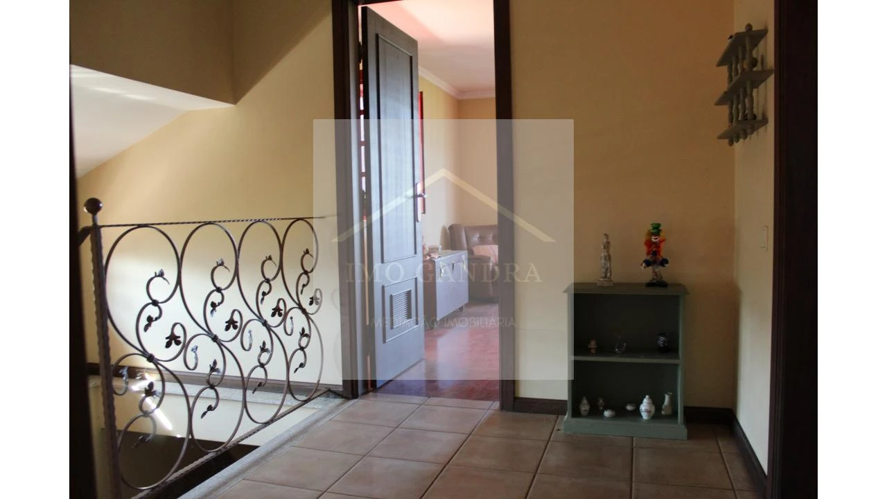 Moradia T3 para Venda em Gandra Foto 32