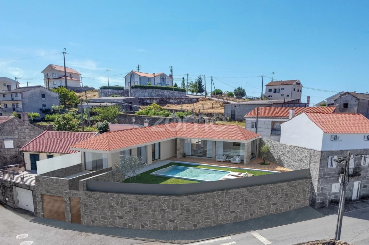 Moradia T2 para Venda em Agregação das Freguesias Sul de Pinhel Foto 1