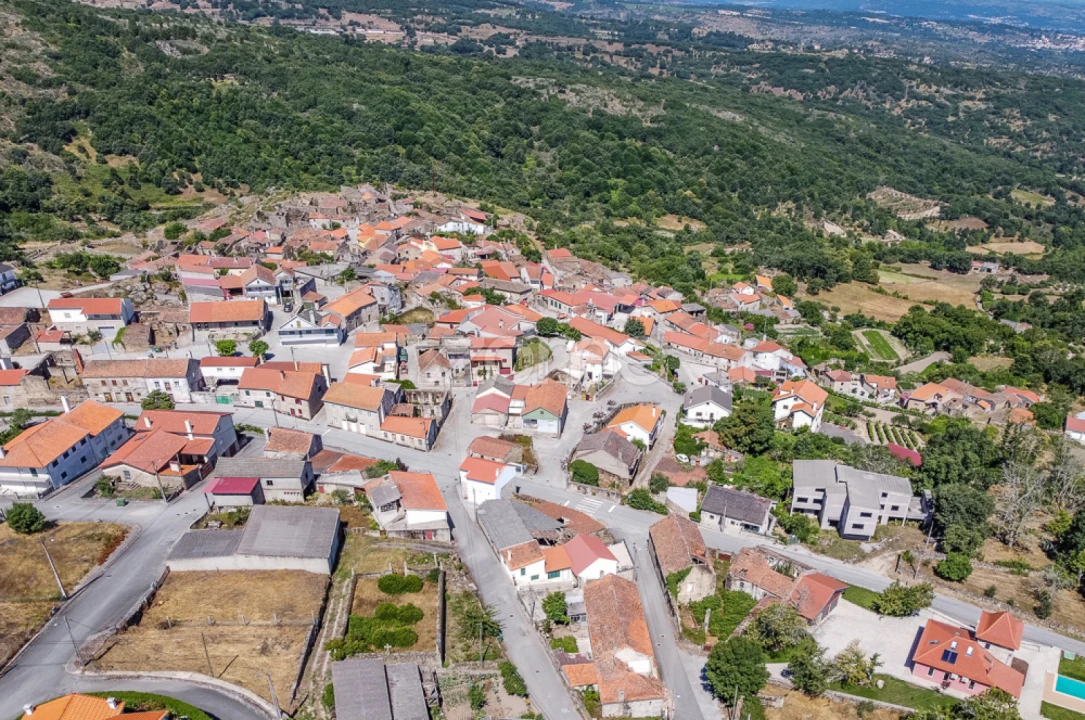 Moradia T2 para Venda em Agregação das Freguesias Sul de Pinhel Foto 36