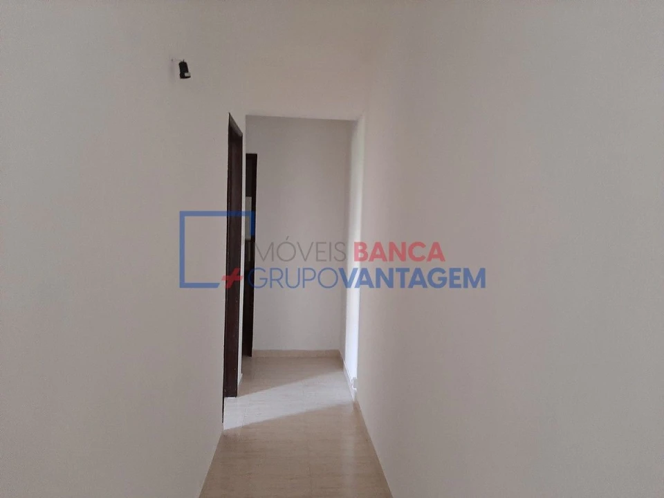 Apartamento T2 para Venda em Rio de Mouro Foto 6