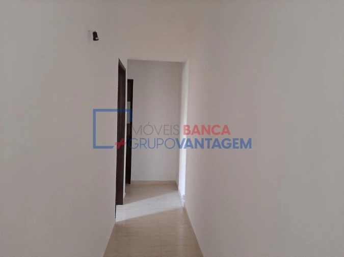 Apartamento T2 para Venda em Rio de Mouro Foto 6