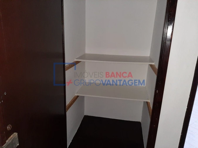 Apartamento T2 para Venda em Rio de Mouro Foto 5