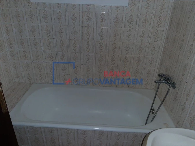 Apartamento T2 para Venda em Rio de Mouro Foto 16